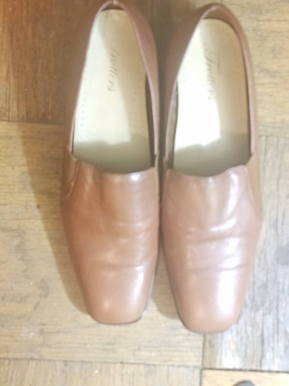 Trotters Cognac Leather Slip-On Loafers